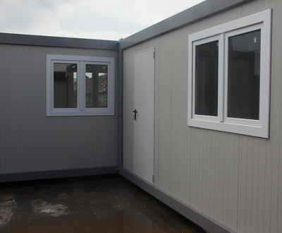 Casa din 2 containere